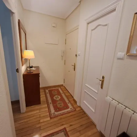 Family In The Center Apartman Santender