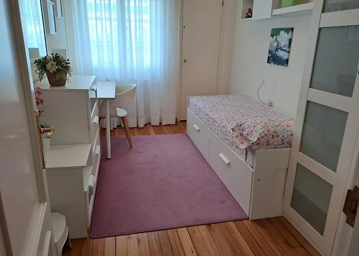 Family In The Center * Santander