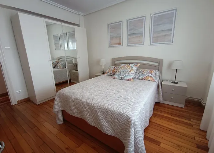 Daire Family In The Center *