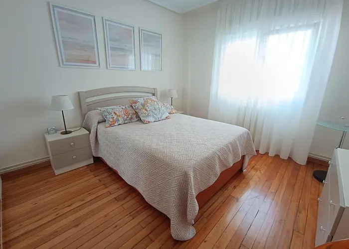 Family In The Center Daire